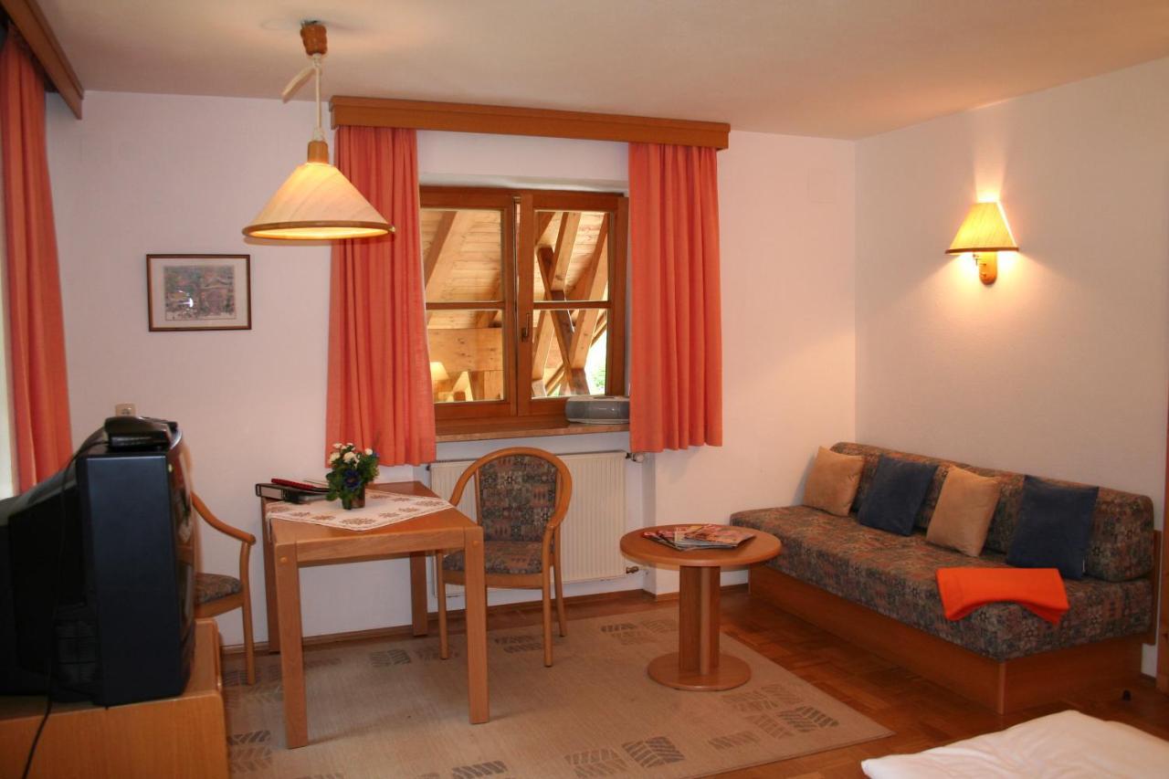 Ferienhaus Am Roemerweg Klais Exterior foto